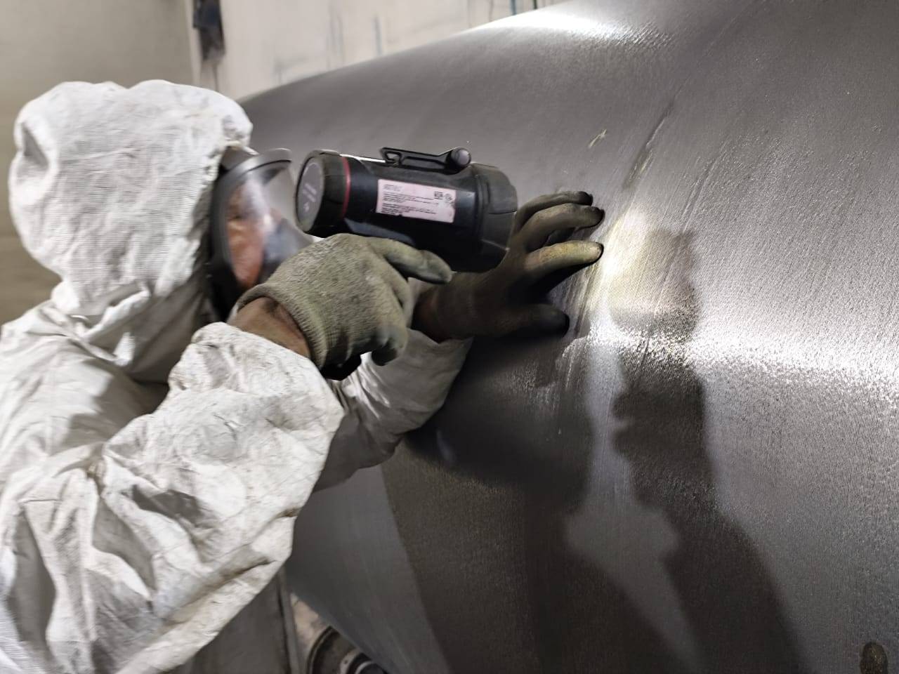 Inspección con Partículas Magnéticas Fluorescentes Inspección con Partículas Magnéticas Fluorescentes